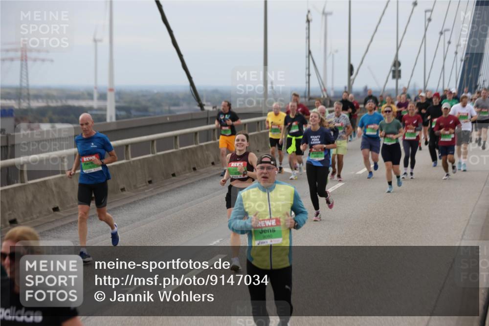 03.10.2025 - Köhlbrandbrückenlauf Jannik Wohlers http://msf.ph/oto/9147034 03.10.2025 15:50:12 Position 1 9080 meine-sportfotos.de