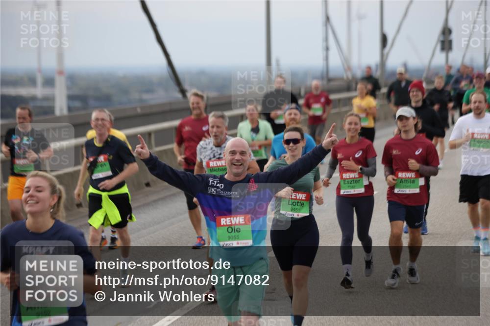 03.10.2025 - Köhlbrandbrückenlauf Jannik Wohlers http://msf.ph/oto/9147082 03.10.2025 15:50:16 Position 1 9152, 140, 9055, 8451, 7542, 7541 meine-sportfotos.de