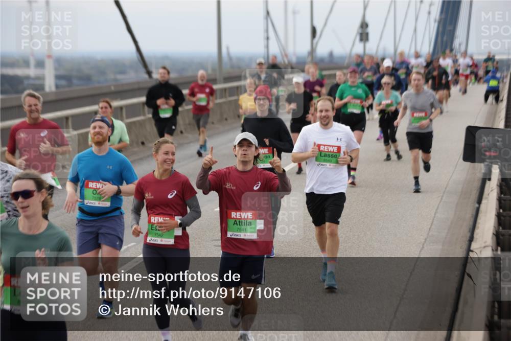 03.10.2025 - Köhlbrandbrückenlauf Jannik Wohlers http://msf.ph/oto/9147106 03.10.2025 15:50:18 Position 1 8451, 7578, 7542, 7541, 21, 8540 meine-sportfotos.de