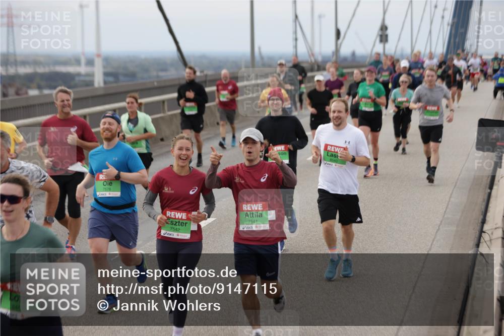 03.10.2025 - Köhlbrandbrückenlauf Jannik Wohlers http://msf.ph/oto/9147115 03.10.2025 15:50:18 Position 1 8451, 7578, 7542, 7541, 8540, 21 meine-sportfotos.de