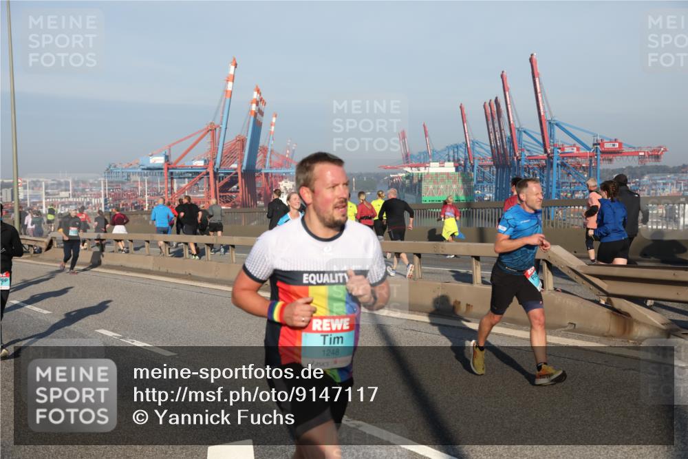 03.10.2025 - Köhlbrandbrückenlauf Yannick Fuchs http://msf.ph/oto/9147117 03.10.2025 08:37:54 Position 2 1248 meine-sportfotos.de