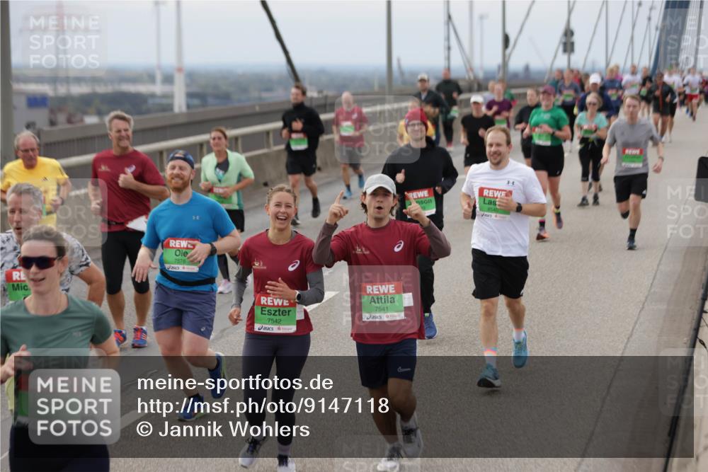 03.10.2025 - Köhlbrandbrückenlauf Jannik Wohlers http://msf.ph/oto/9147118 03.10.2025 15:50:19 Position 1 8451, 7578, 7542, 7541, 8540 meine-sportfotos.de