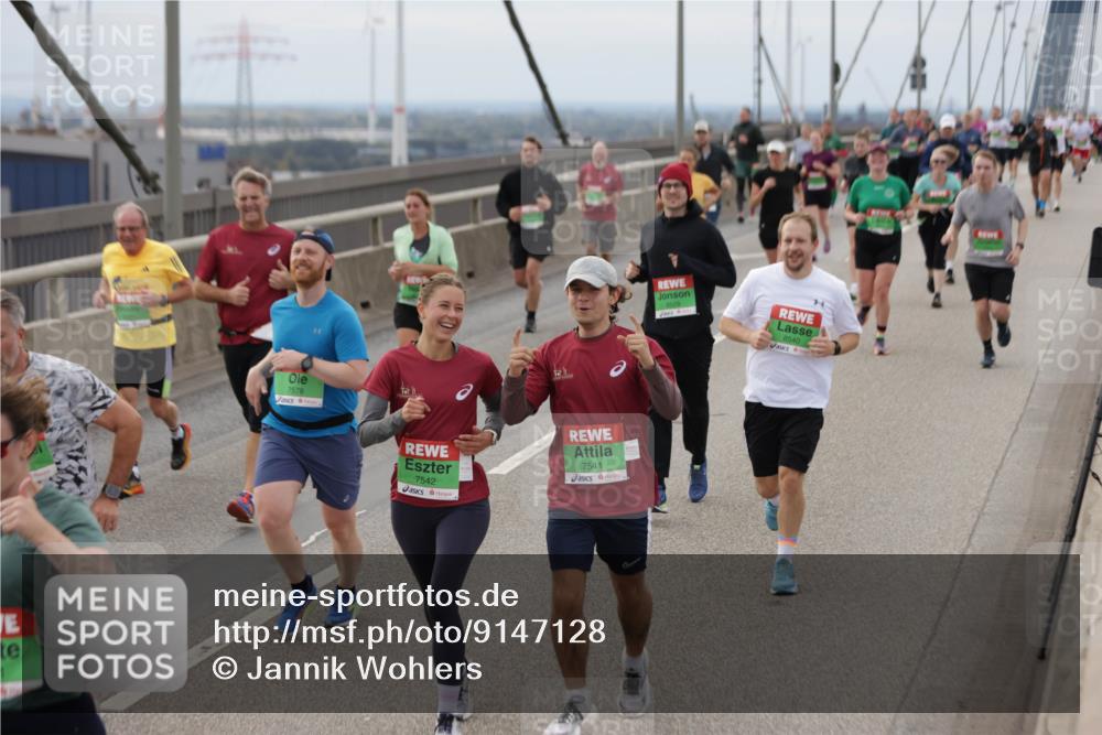 03.10.2025 - Köhlbrandbrückenlauf Jannik Wohlers http://msf.ph/oto/9147128 03.10.2025 15:50:19 Position 1 7578, 1221, 7542, 7541, 8540 meine-sportfotos.de