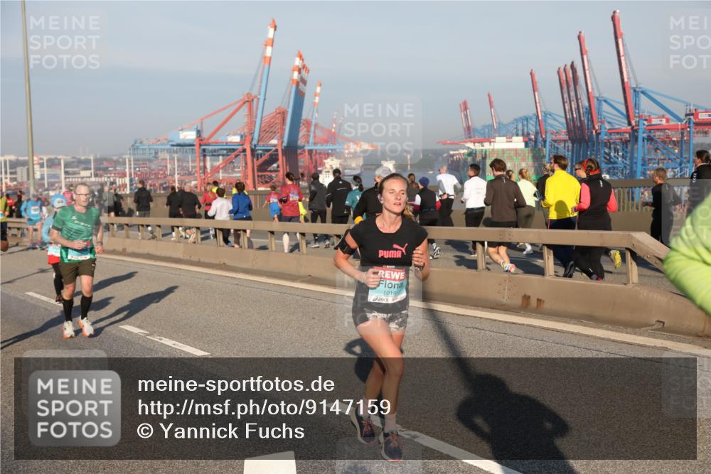 03.10.2025 - Köhlbrandbrückenlauf Yannick Fuchs http://msf.ph/oto/9147159 03.10.2025 08:37:59 Position 2 1018, 11 meine-sportfotos.de