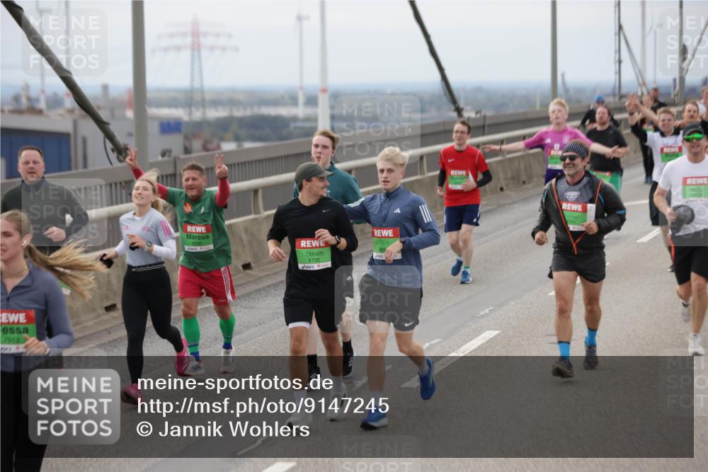 03.10.2025 - Köhlbrandbrückenlauf Jannik Wohlers http://msf.ph/oto/9147245 03.10.2025 15:50:30 Position 1 7913, 9735 meine-sportfotos.de
