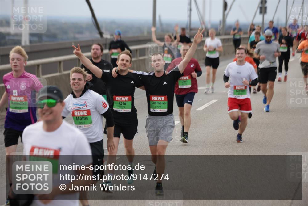 03.10.2025 - Köhlbrandbrückenlauf Jannik Wohlers http://msf.ph/oto/9147274 03.10.2025 15:50:33 Position 1 8513, 8841, 8774, 8772, 8775, 8713 meine-sportfotos.de