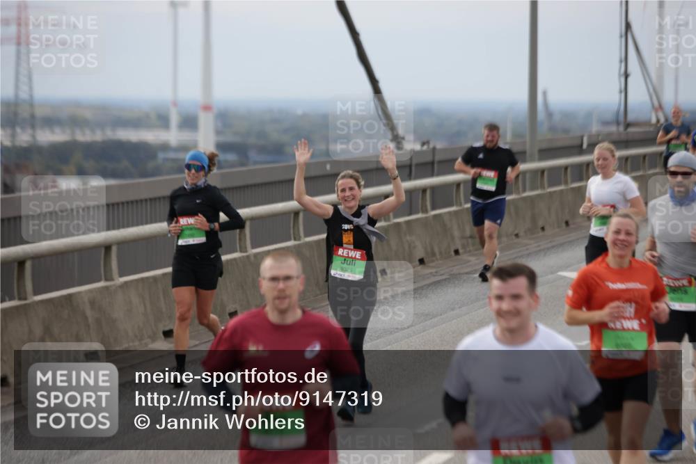 03.10.2025 - Köhlbrandbrückenlauf Jannik Wohlers http://msf.ph/oto/9147319 03.10.2025 15:50:36 Position 1 2015, 9325 meine-sportfotos.de