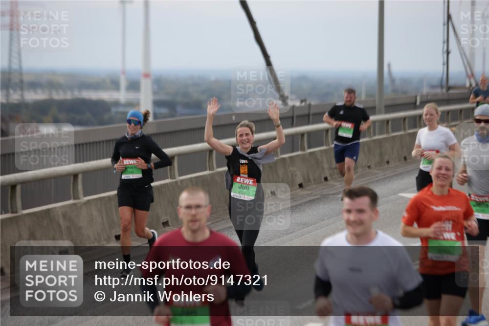 03.10.2025 - Köhlbrandbrückenlauf Jannik Wohlers http://msf.ph/oto/9147321 03.10.2025 15:50:36 Position 1 2013, 9325 meine-sportfotos.de