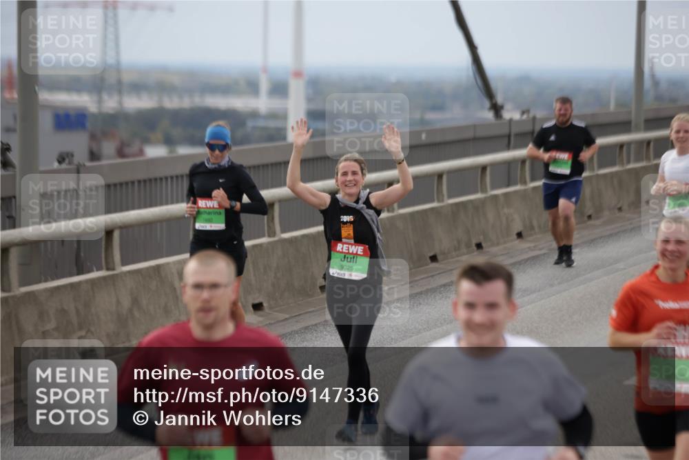 03.10.2025 - Köhlbrandbrückenlauf Jannik Wohlers http://msf.ph/oto/9147336 03.10.2025 15:50:37 Position 1 7492, 2013, 9325 meine-sportfotos.de