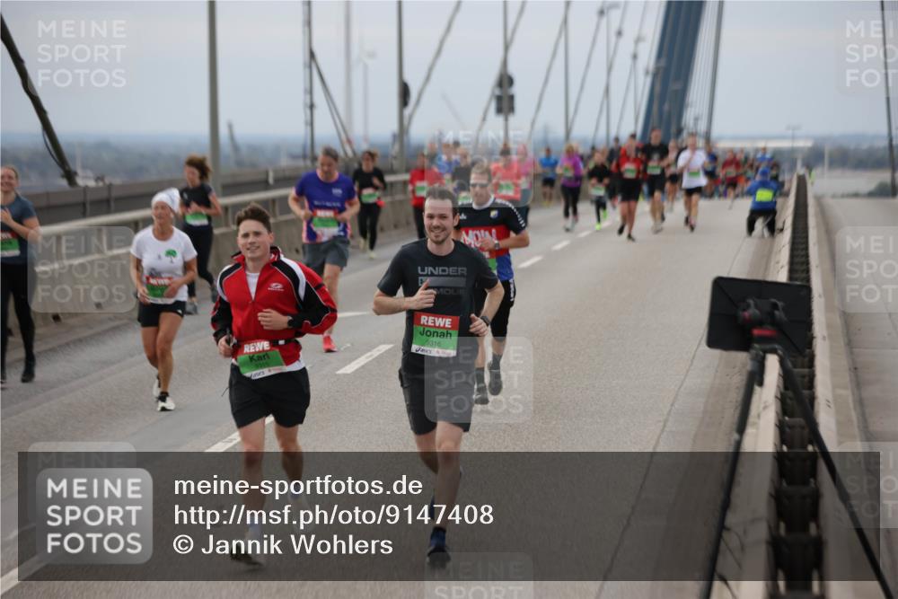 03.10.2025 - Köhlbrandbrückenlauf Jannik Wohlers http://msf.ph/oto/9147408 03.10.2025 15:50:44 Position 1 9316 meine-sportfotos.de