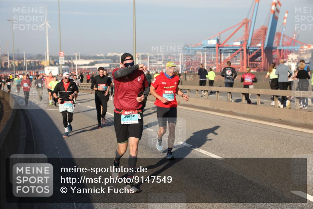 03.10.2025 - Köhlbrandbrückenlauf Yannick Fuchs http://msf.ph/oto/9147549 03.10.2025 08:38:37 Position 2 3118, 1219 meine-sportfotos.de