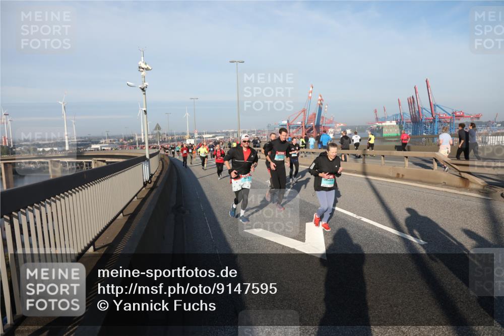 03.10.2025 - Köhlbrandbrückenlauf Yannick Fuchs http://msf.ph/oto/9147595 03.10.2025 08:38:41 Position 2  meine-sportfotos.de