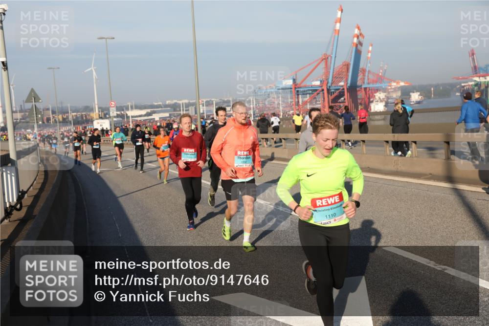 03.10.2025 - Köhlbrandbrückenlauf Yannick Fuchs http://msf.ph/oto/9147646 03.10.2025 08:38:47 Position 2 1292, 1110 meine-sportfotos.de