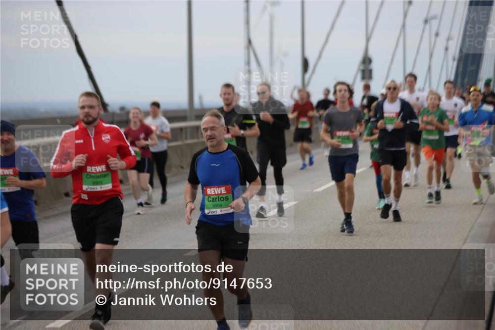 03.10.2025 - Köhlbrandbrückenlauf Jannik Wohlers http://msf.ph/oto/9147653 03.10.2025 15:51:15 Position 1 8909, 8908 meine-sportfotos.de