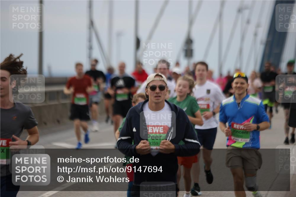 03.10.2025 - Köhlbrandbrückenlauf Jannik Wohlers http://msf.ph/oto/9147694 03.10.2025 15:51:18 Position 1 9359, 7292 meine-sportfotos.de