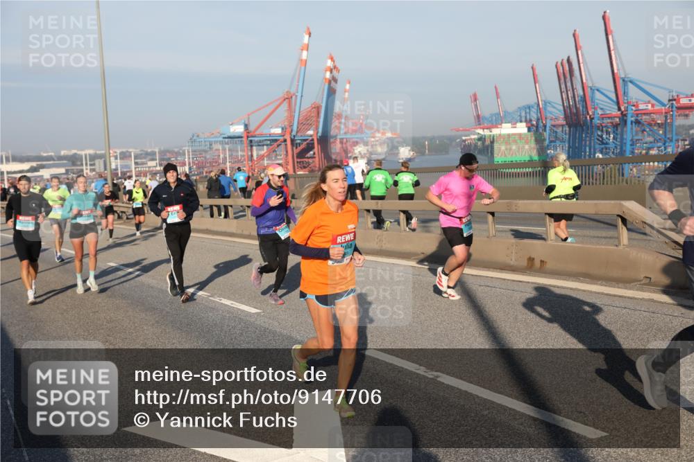 03.10.2025 - Köhlbrandbrückenlauf Yannick Fuchs http://msf.ph/oto/9147706 03.10.2025 08:38:51 Position 2  meine-sportfotos.de