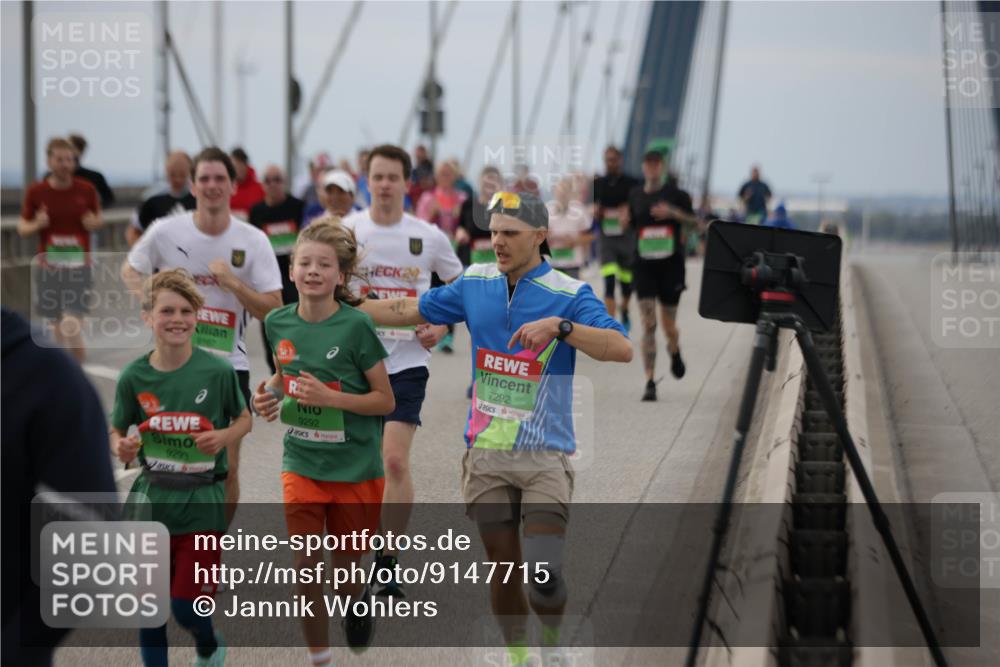 03.10.2025 - Köhlbrandbrückenlauf Jannik Wohlers http://msf.ph/oto/9147715 03.10.2025 15:51:20 Position 1 9167, 9293, 9292, 7292 meine-sportfotos.de