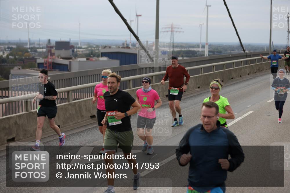03.10.2025 - Köhlbrandbrückenlauf Jannik Wohlers http://msf.ph/oto/9147953 03.10.2025 15:51:45 Position 1 8018 meine-sportfotos.de