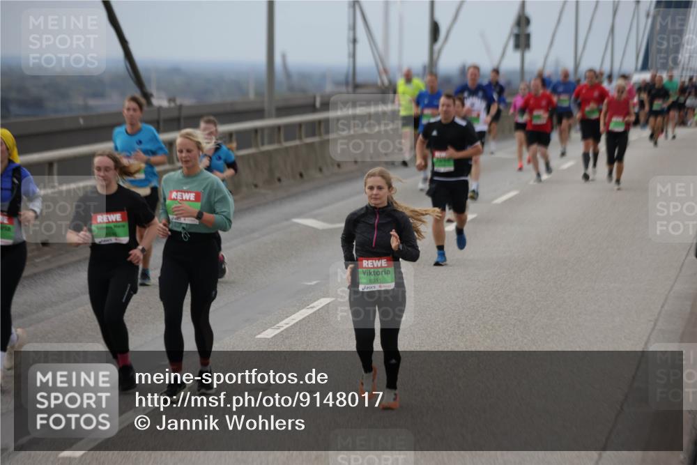 03.10.2025 - Köhlbrandbrückenlauf Jannik Wohlers http://msf.ph/oto/9148017 03.10.2025 15:51:54 Position 1 8011 meine-sportfotos.de