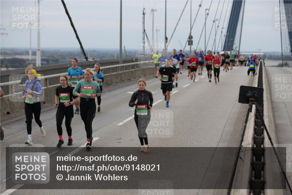 03.10.2025 - Köhlbrandbrückenlauf Jannik Wohlers http://msf.ph/oto/9148021 03.10.2025 15:51:55 Position 1  meine-sportfotos.de