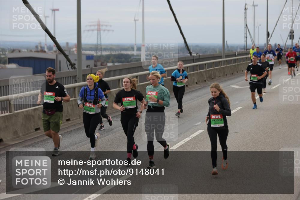 03.10.2025 - Köhlbrandbrückenlauf Jannik Wohlers http://msf.ph/oto/9148041 03.10.2025 15:51:56 Position 1 8246, 8011 meine-sportfotos.de