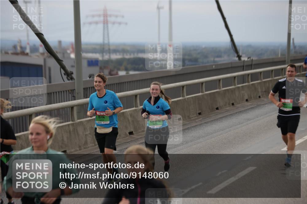 03.10.2025 - Köhlbrandbrückenlauf Jannik Wohlers http://msf.ph/oto/9148060 03.10.2025 15:51:58 Position 1 9452, 9450 meine-sportfotos.de