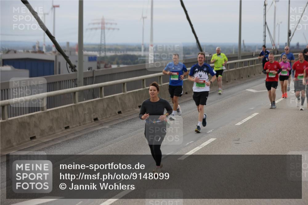 03.10.2025 - Köhlbrandbrückenlauf Jannik Wohlers http://msf.ph/oto/9148099 03.10.2025 15:52:02 Position 1  meine-sportfotos.de