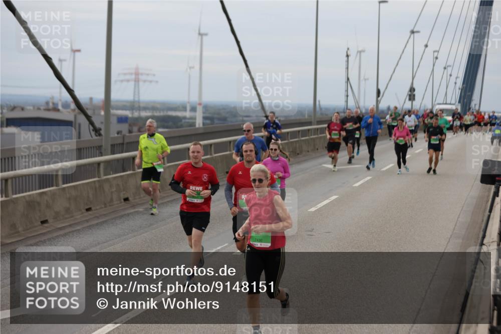 03.10.2025 - Köhlbrandbrückenlauf Jannik Wohlers http://msf.ph/oto/9148151 03.10.2025 15:52:06 Position 1 7430 meine-sportfotos.de