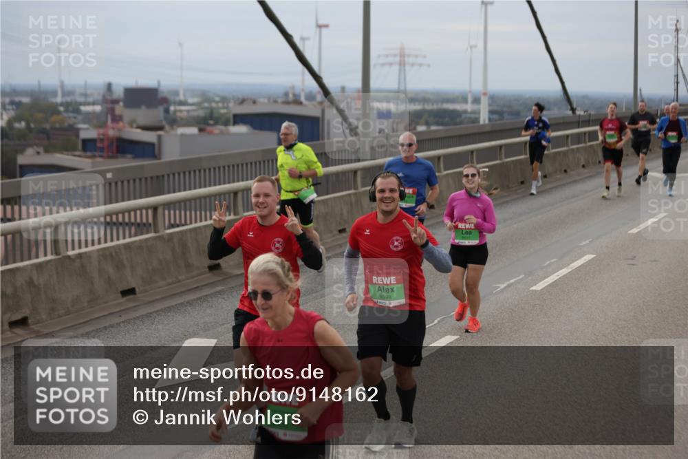 03.10.2025 - Köhlbrandbrückenlauf Jannik Wohlers http://msf.ph/oto/9148162 03.10.2025 15:52:08 Position 1 7430, 8998 meine-sportfotos.de