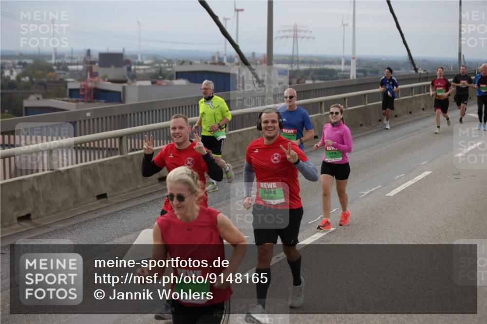 03.10.2025 - Köhlbrandbrückenlauf Jannik Wohlers http://msf.ph/oto/9148165 03.10.2025 15:52:08 Position 1 7430, 8998 meine-sportfotos.de