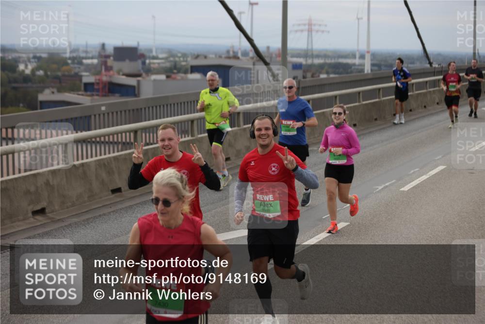 03.10.2025 - Köhlbrandbrückenlauf Jannik Wohlers http://msf.ph/oto/9148169 03.10.2025 15:52:08 Position 1 7430, 8998 meine-sportfotos.de
