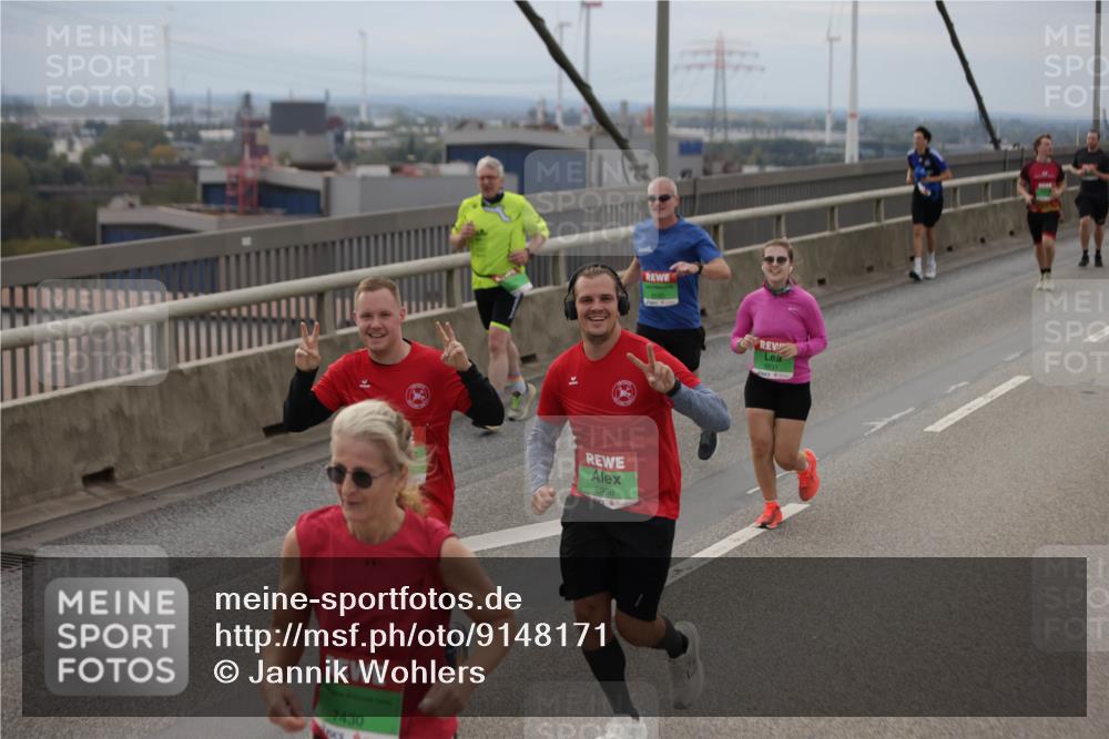 03.10.2025 - Köhlbrandbrückenlauf Jannik Wohlers http://msf.ph/oto/9148171 03.10.2025 15:52:08 Position 1 7430, 8998 meine-sportfotos.de