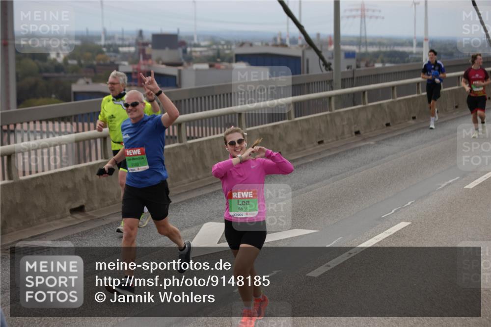 03.10.2025 - Köhlbrandbrückenlauf Jannik Wohlers http://msf.ph/oto/9148185 03.10.2025 15:52:10 Position 1 9193, 8831 meine-sportfotos.de