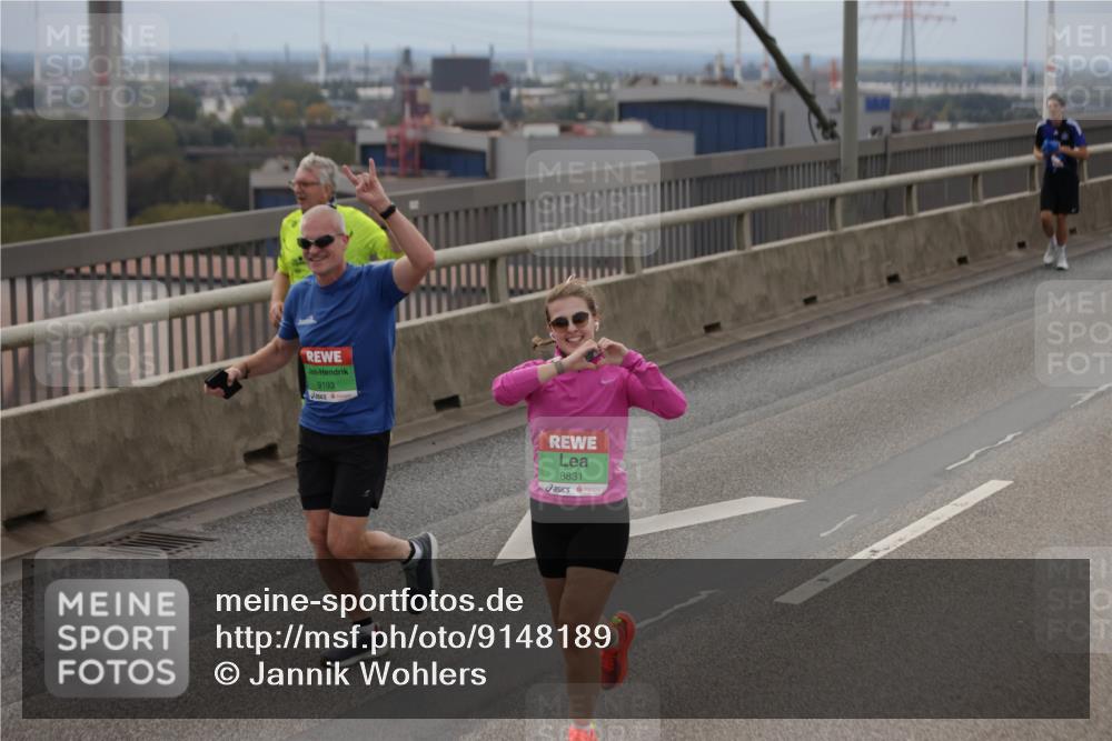 03.10.2025 - Köhlbrandbrückenlauf Jannik Wohlers http://msf.ph/oto/9148189 03.10.2025 15:52:10 Position 1 9193, 8831 meine-sportfotos.de
