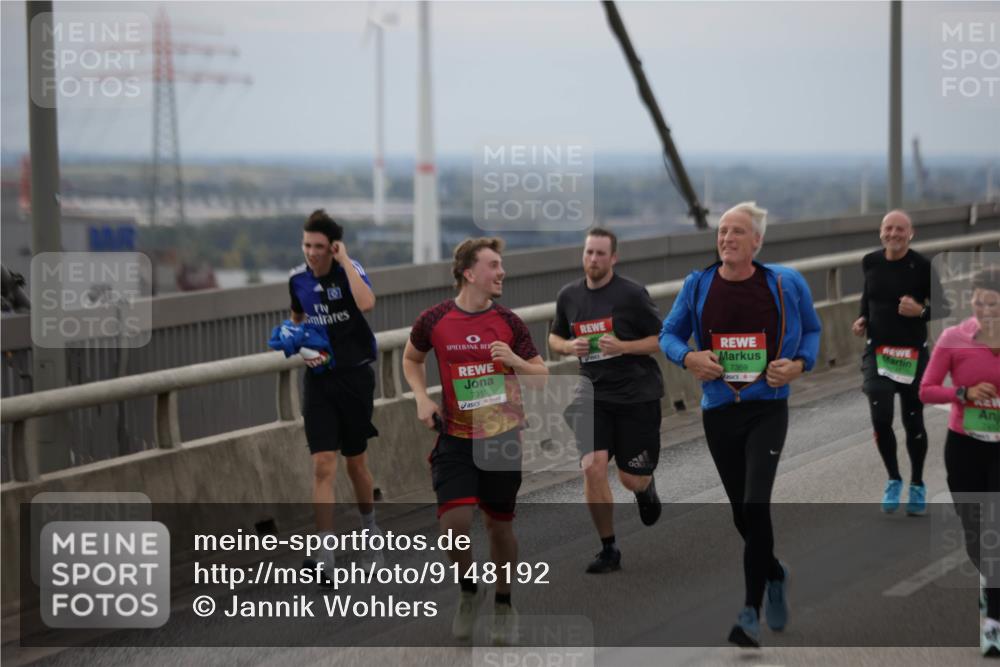 03.10.2025 - Köhlbrandbrückenlauf Jannik Wohlers http://msf.ph/oto/9148192 03.10.2025 15:52:11 Position 1 7315, 7359 meine-sportfotos.de