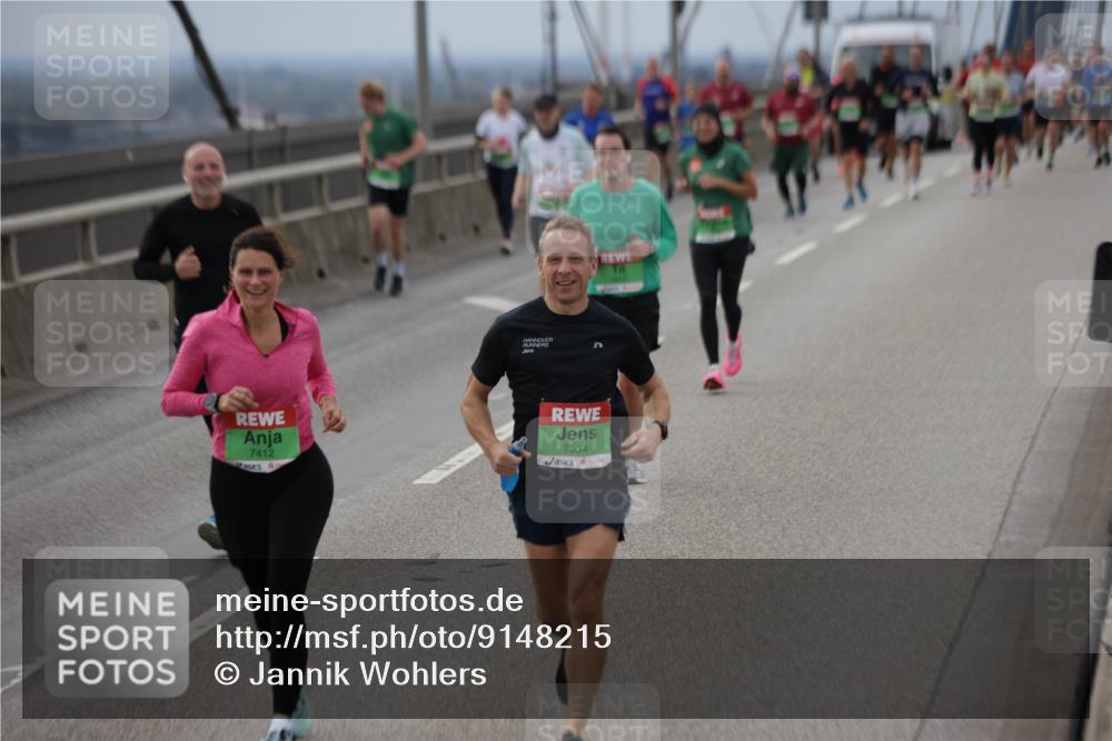 03.10.2025 - Köhlbrandbrückenlauf Jannik Wohlers http://msf.ph/oto/9148215 03.10.2025 15:52:13 Position 1 7412, 7334 meine-sportfotos.de