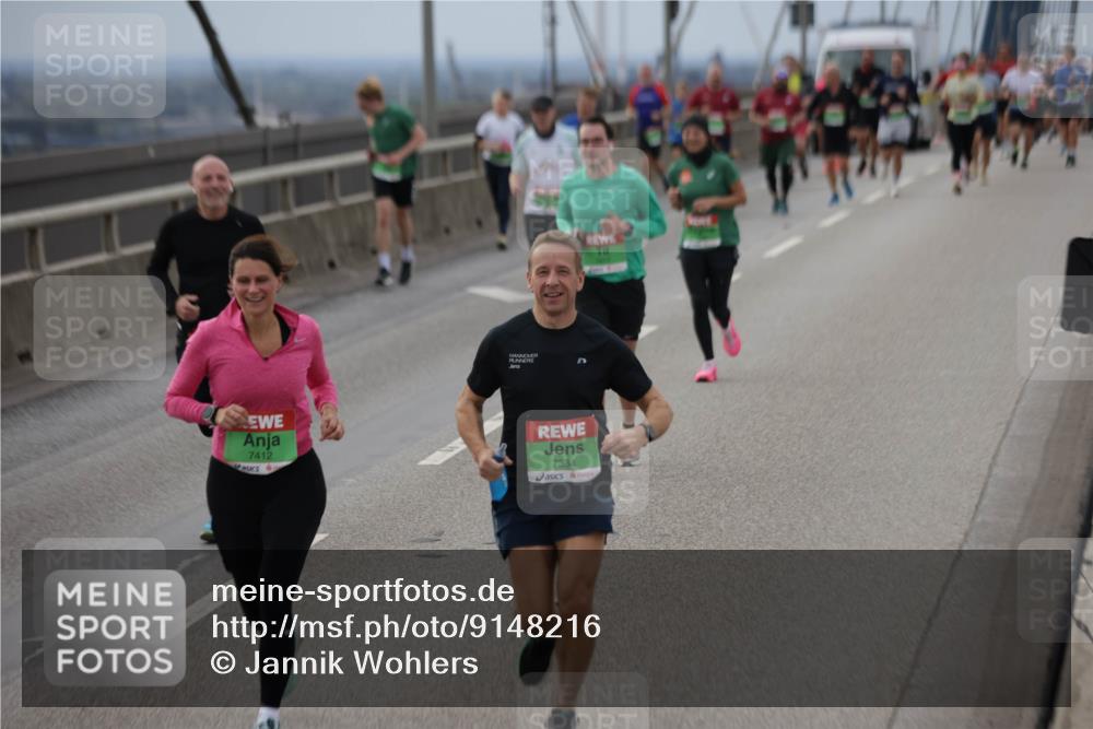 03.10.2025 - Köhlbrandbrückenlauf Jannik Wohlers http://msf.ph/oto/9148216 03.10.2025 15:52:13 Position 1 7412, 7334 meine-sportfotos.de