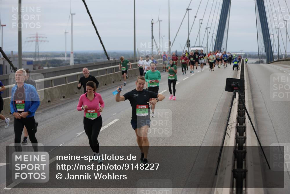 03.10.2025 - Köhlbrandbrückenlauf Jannik Wohlers http://msf.ph/oto/9148227 03.10.2025 15:52:14 Position 1 7359, 7412, 7334 meine-sportfotos.de