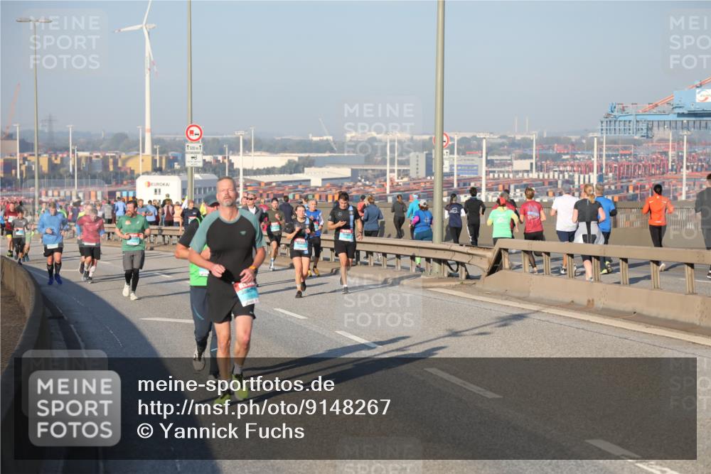 03.10.2025 - Köhlbrandbrückenlauf Yannick Fuchs http://msf.ph/oto/9148267 03.10.2025 08:39:38 Position 2 900, 1500, 1 meine-sportfotos.de
