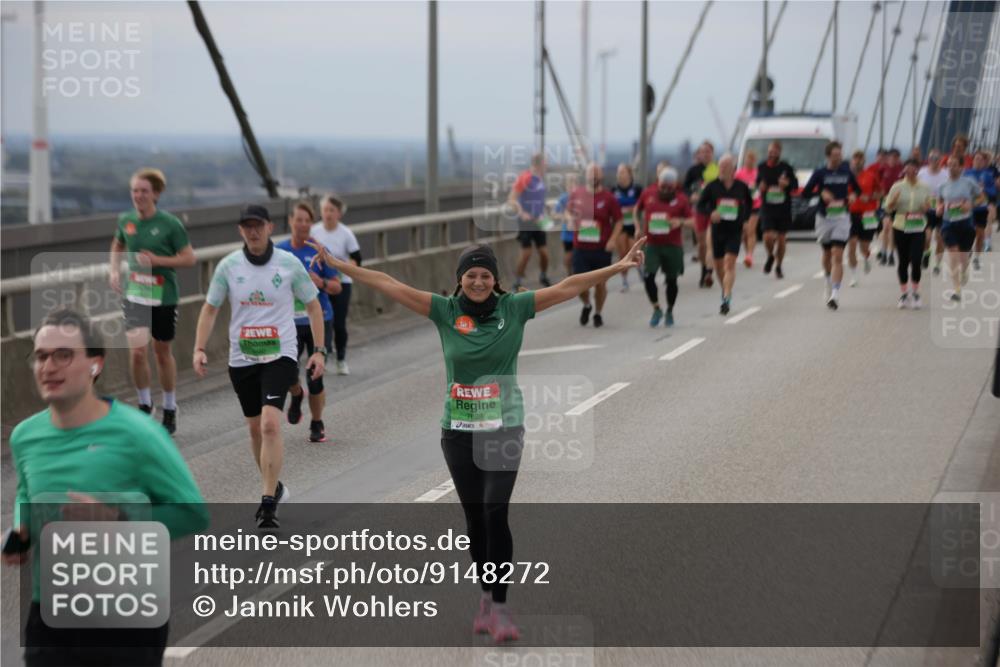 03.10.2025 - Köhlbrandbrückenlauf Jannik Wohlers http://msf.ph/oto/9148272 03.10.2025 15:52:17 Position 1 7617, 7628 meine-sportfotos.de