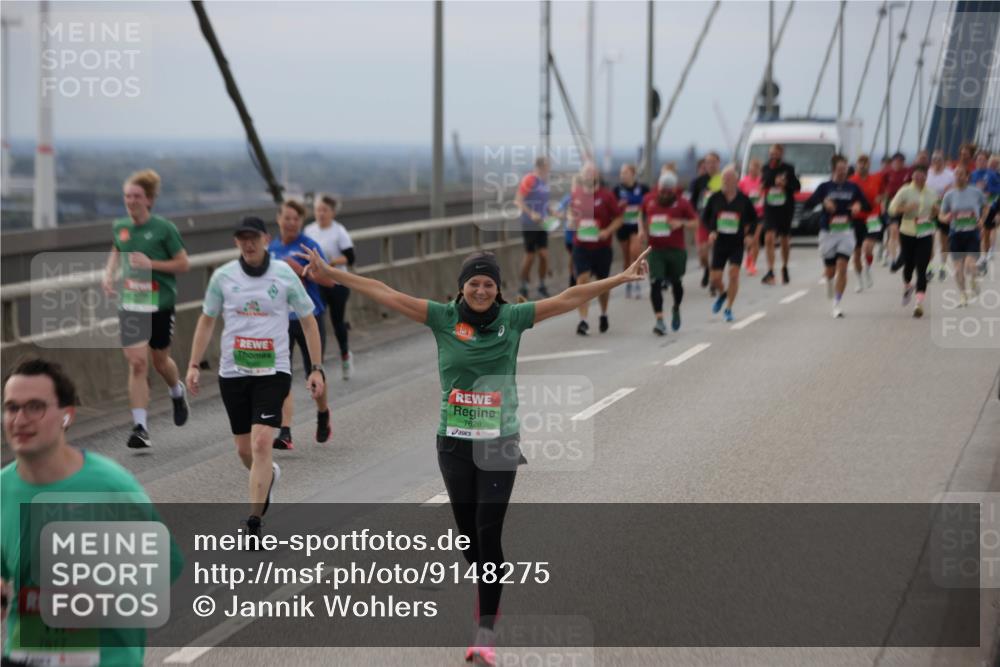 03.10.2025 - Köhlbrandbrückenlauf Jannik Wohlers http://msf.ph/oto/9148275 03.10.2025 15:52:17 Position 1 7628 meine-sportfotos.de