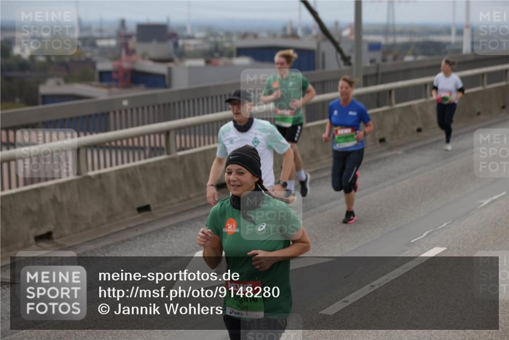 03.10.2025 - Köhlbrandbrückenlauf Jannik Wohlers http://msf.ph/oto/9148280 03.10.2025 15:52:21 Position 1 7628 meine-sportfotos.de
