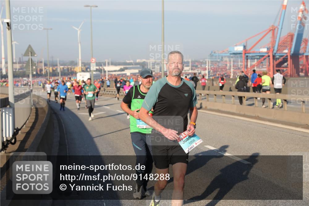 03.10.2025 - Köhlbrandbrückenlauf Yannick Fuchs http://msf.ph/oto/9148288 03.10.2025 08:39:42 Position 2 373, 1056 meine-sportfotos.de