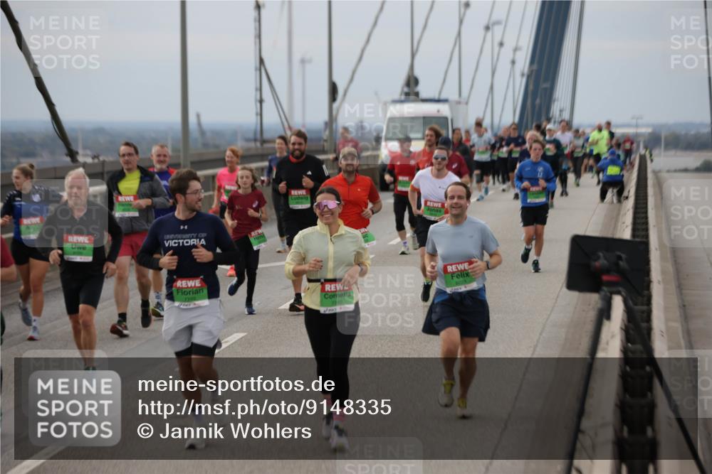 03.10.2025 - Köhlbrandbrückenlauf Jannik Wohlers http://msf.ph/oto/9148335 03.10.2025 15:52:26 Position 1 7103, 7740, 8229 meine-sportfotos.de
