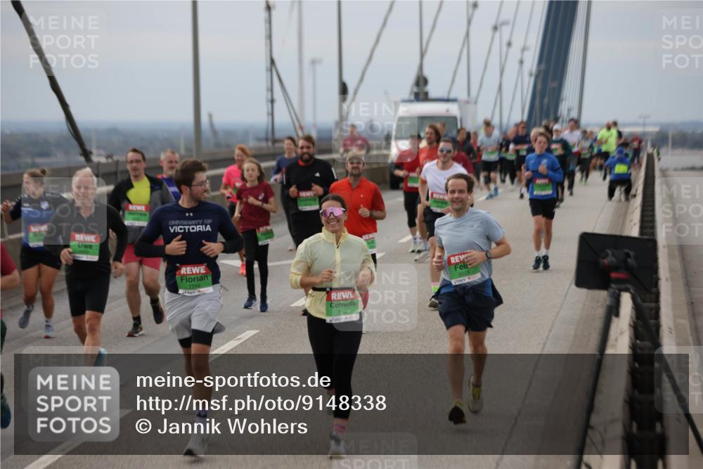 03.10.2025 - Köhlbrandbrückenlauf Jannik Wohlers http://msf.ph/oto/9148338 03.10.2025 15:52:26 Position 1 7703, 7740, 8229 meine-sportfotos.de