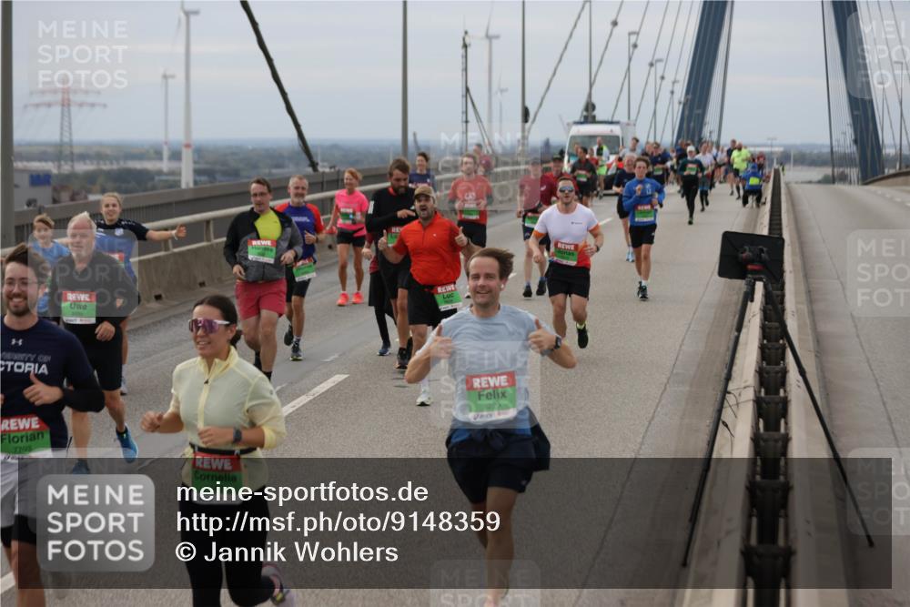 03.10.2025 - Köhlbrandbrückenlauf Jannik Wohlers http://msf.ph/oto/9148359 03.10.2025 15:52:28 Position 1 7793, 7740, 8229 meine-sportfotos.de