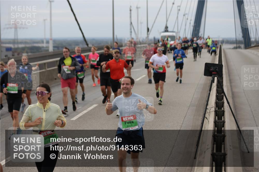 03.10.2025 - Köhlbrandbrückenlauf Jannik Wohlers http://msf.ph/oto/9148363 03.10.2025 15:52:29 Position 1 7740, 8229 meine-sportfotos.de
