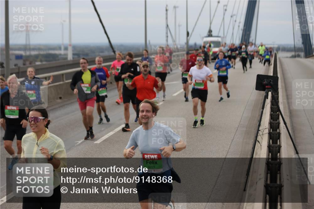 03.10.2025 - Köhlbrandbrückenlauf Jannik Wohlers http://msf.ph/oto/9148368 03.10.2025 15:52:29 Position 1 7740, 8229 meine-sportfotos.de