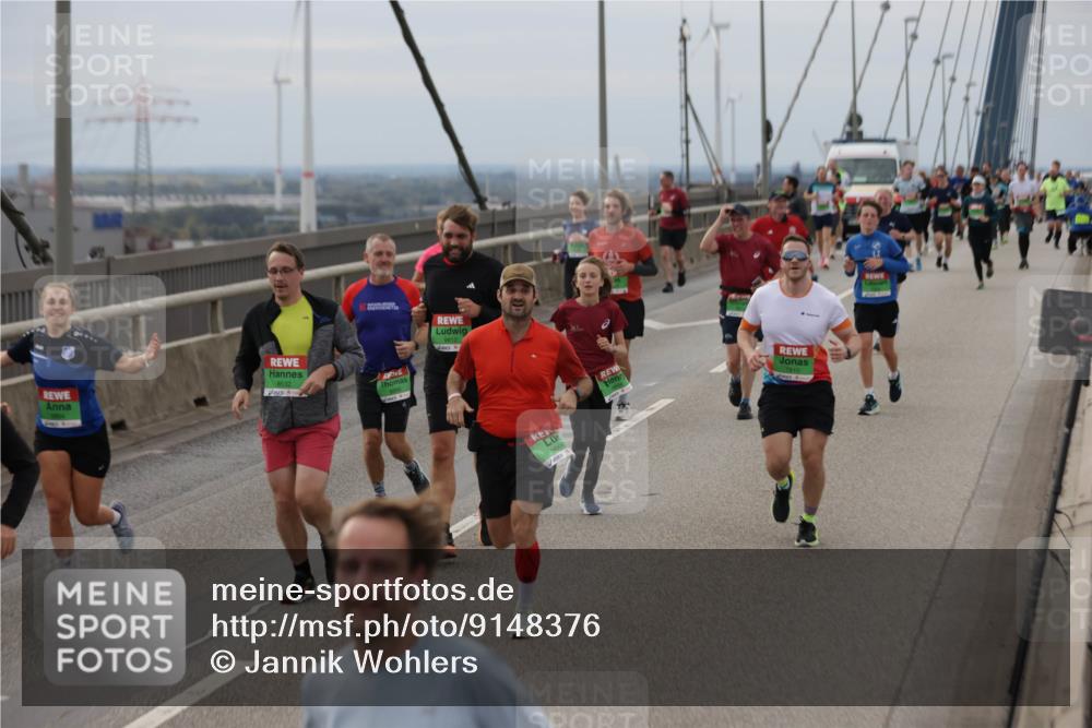 03.10.2025 - Köhlbrandbrückenlauf Jannik Wohlers http://msf.ph/oto/9148376 03.10.2025 15:52:29 Position 1 9612, 9608 meine-sportfotos.de