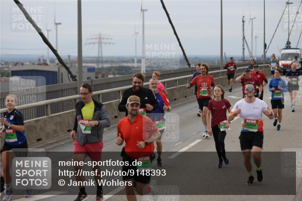 03.10.2025 - Köhlbrandbrückenlauf Jannik Wohlers http://msf.ph/oto/9148393 03.10.2025 15:52:31 Position 1 9608 meine-sportfotos.de